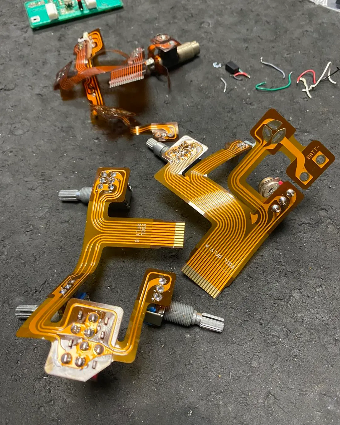 Replacing Flex Cables on Parker Guitars