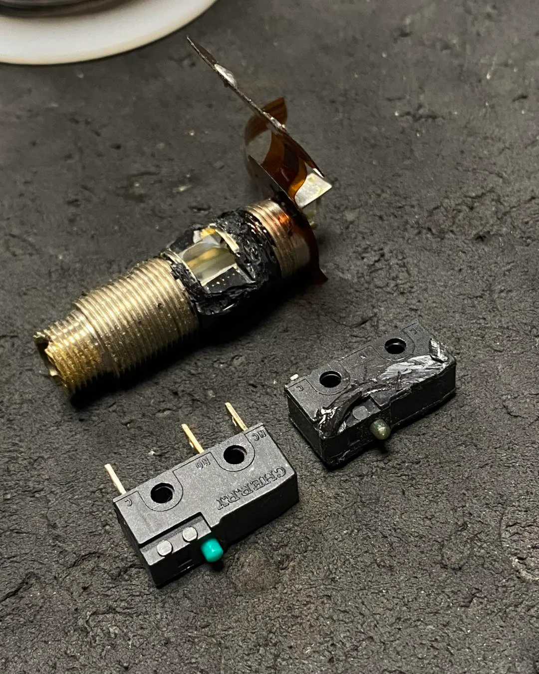 Replacing Flex Cables on Parker Guitars